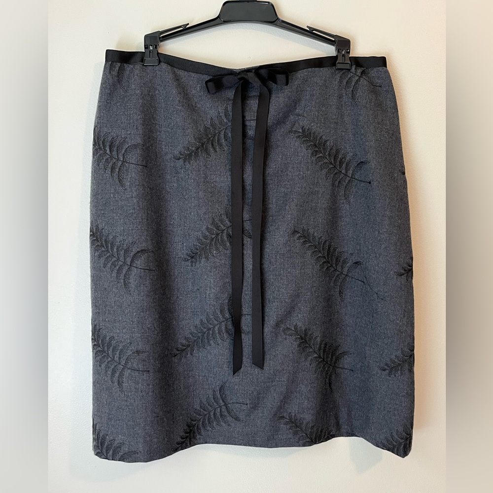 David N Wool Pencil Skirt Gray Leaf Lined
